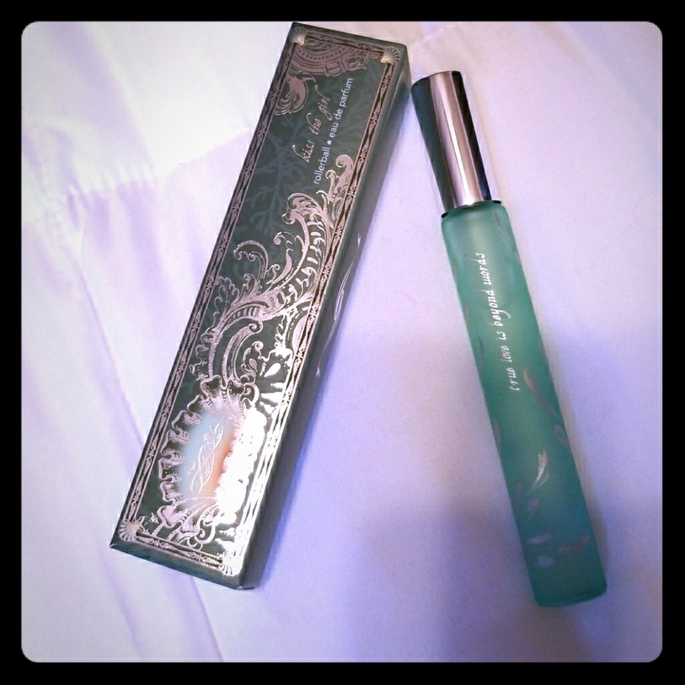 Sephora limited edition Ariel rollerball